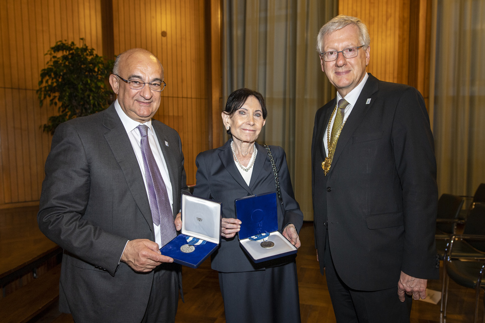 Eva Mayr-Stihl and Robert Bauer made Honorary Senators