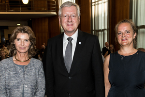 University medal for Karin Endress and Margot Selz