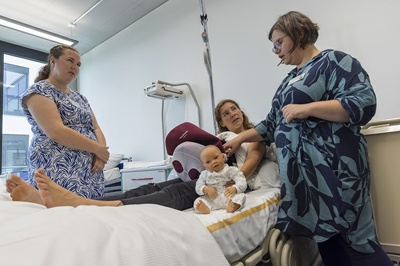 Skillslab for midwifery students has officially opened at the University of Freiburg